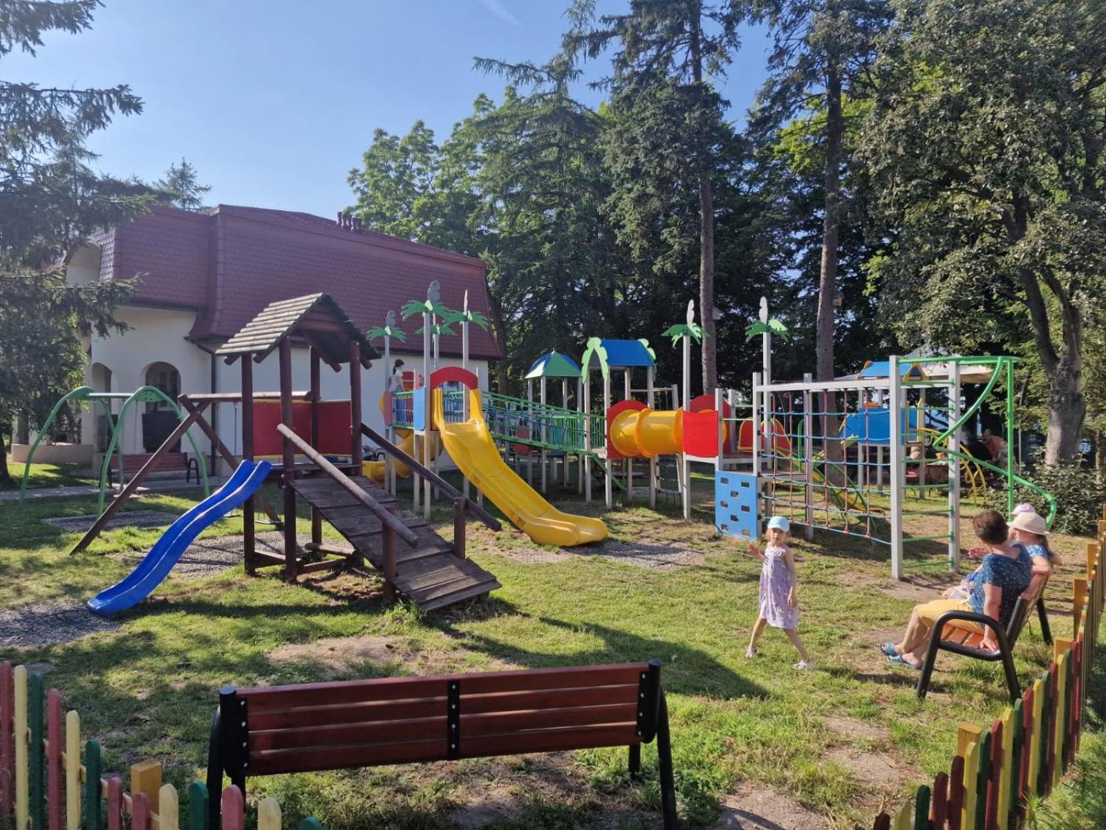 Osrodek Promenada- Faleza Jastrzębia Góra エクステリア 写真