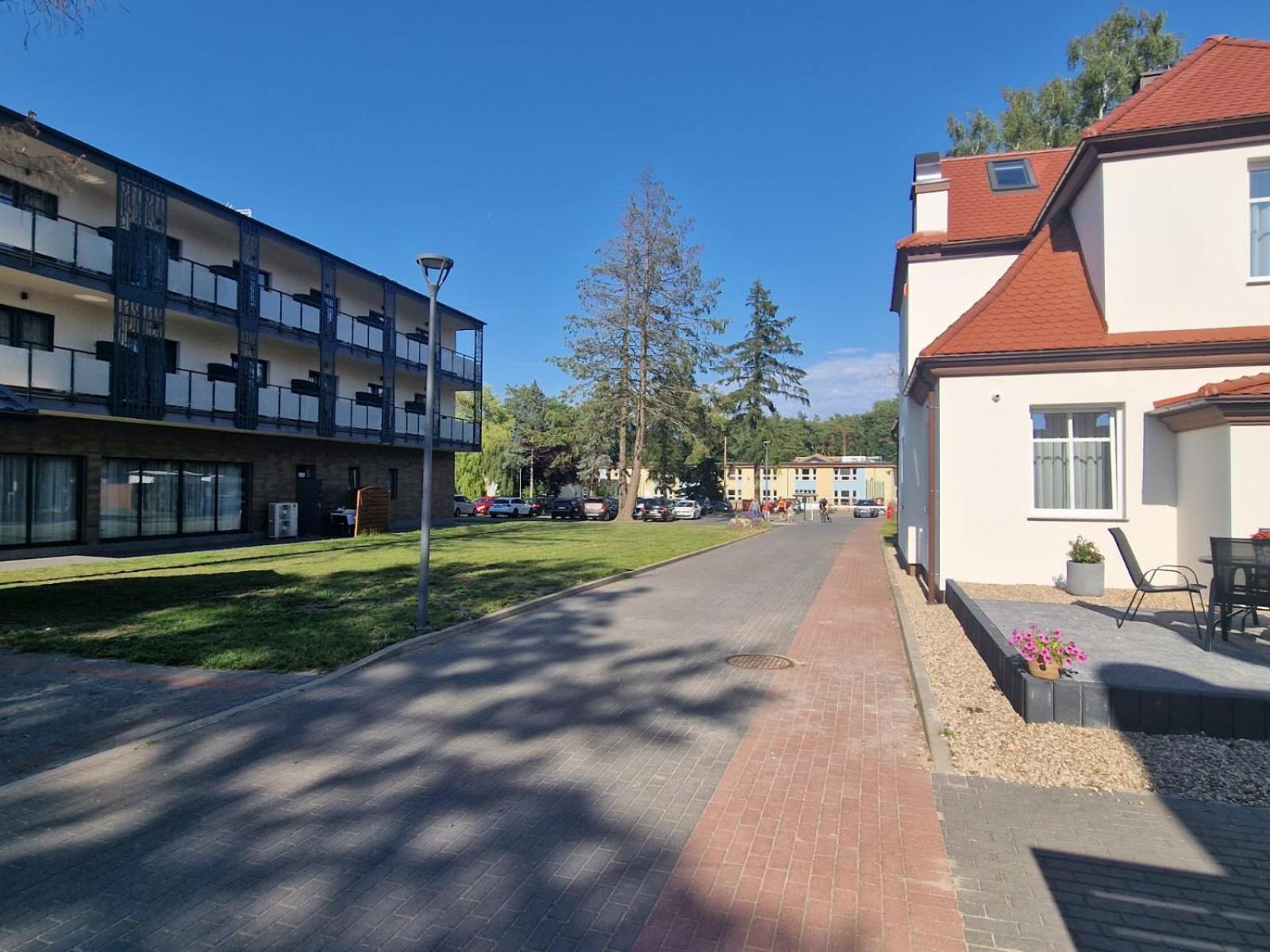 Osrodek Promenada- Faleza Jastrzębia Góra エクステリア 写真